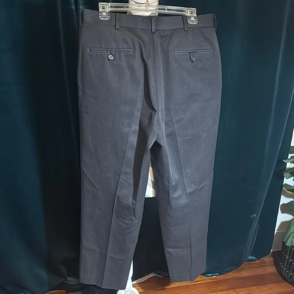 Dark Gray Men’s Relaxed Fit Flat Front Dress Pants with Belt Loops by Dockers - Picture 5 of 10